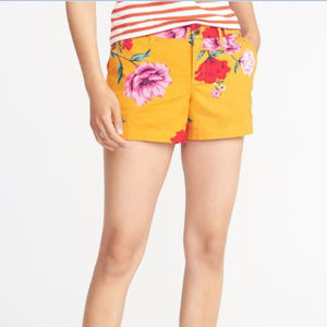 NWT Old Navy Everyday Mid-Rise Short Yellow Floral